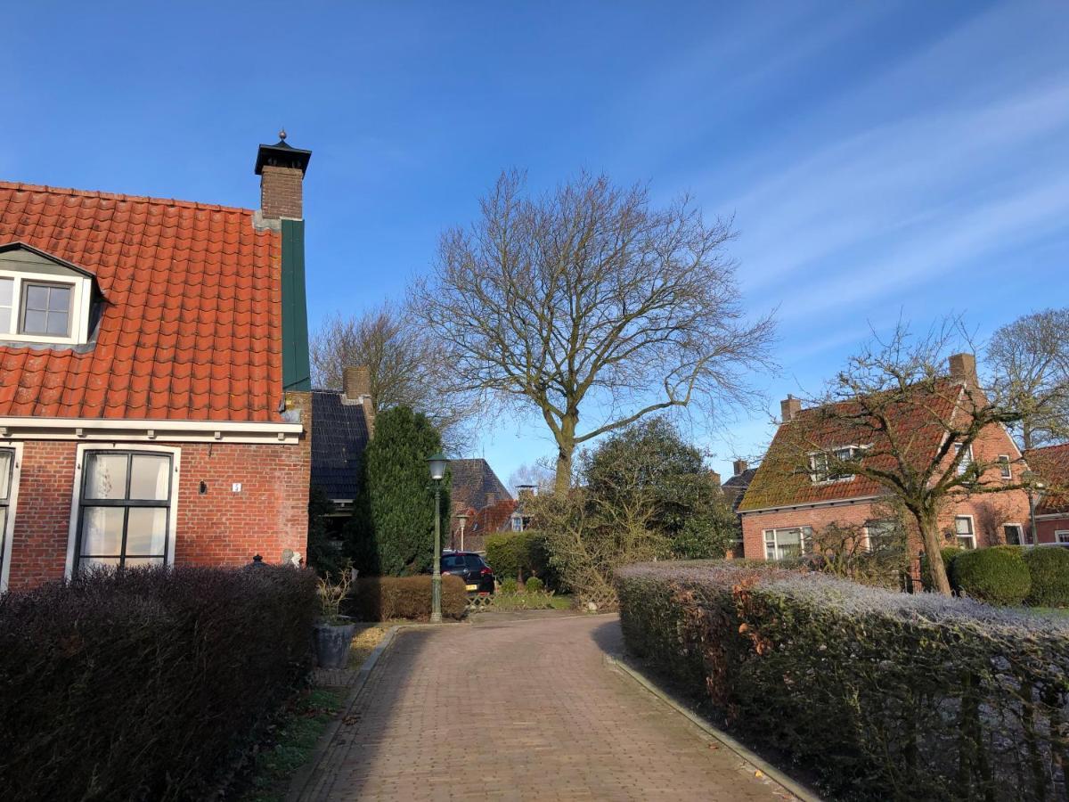 B&B In Karakteristieke Woning, Lytse Loane 5 Ee Ee ภายนอก รูปภาพ
